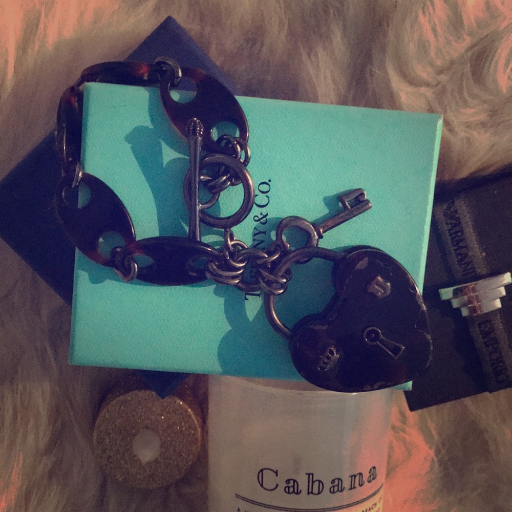 Juicy couture bangle heart